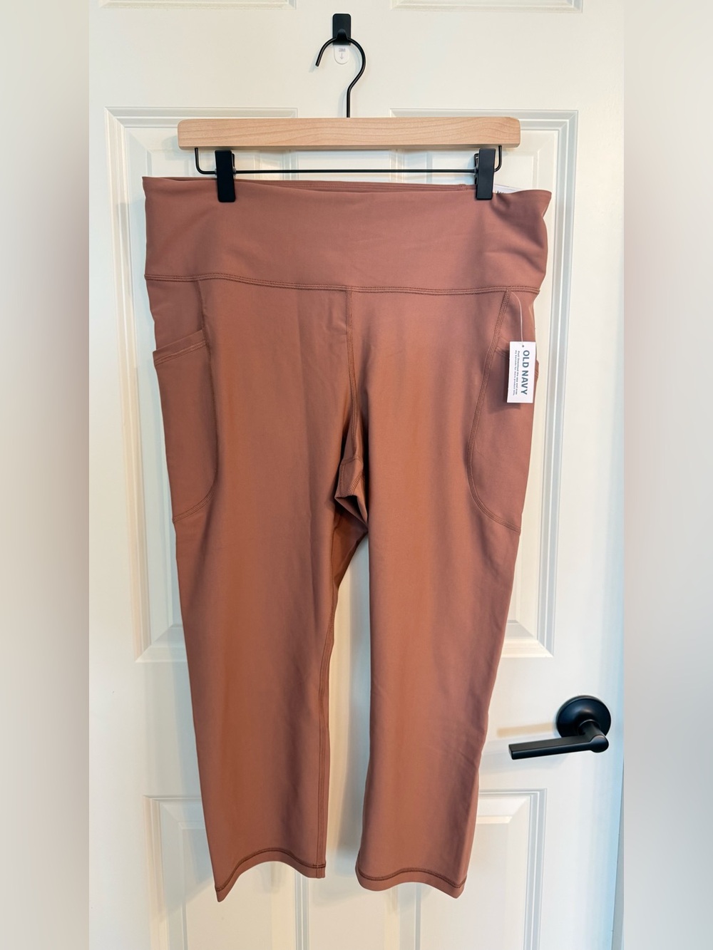 Old Navy Powersoft High-Rise Crop Leggings - Mauve Pink